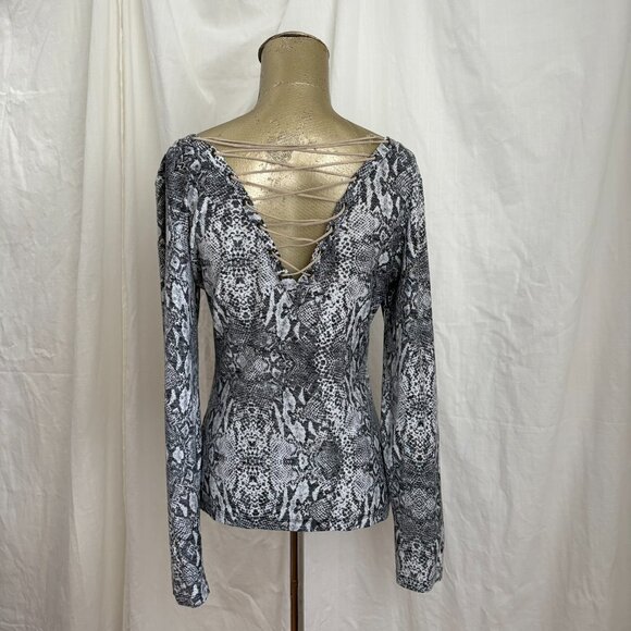 Guess Snakeskin Lace Up T-Shirt S - Picture 3 of 8